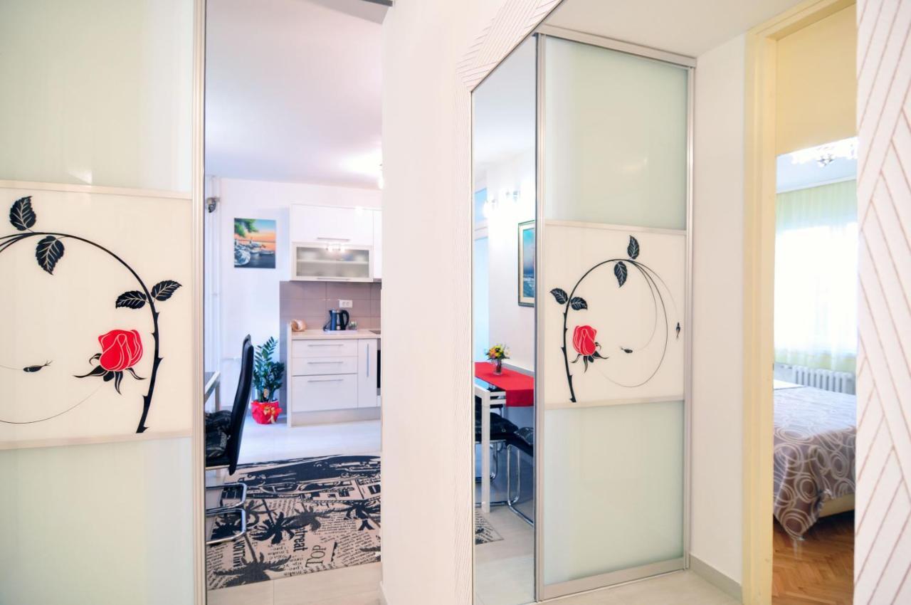Full Equipped Flat Close To All สปลิท ภายนอก รูปภาพ