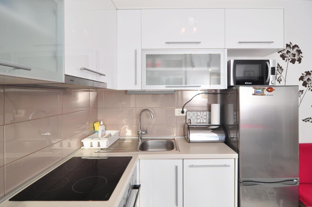Full Equipped Flat Close To All สปลิท ภายนอก รูปภาพ